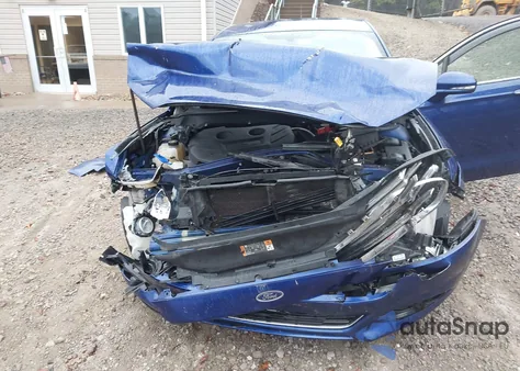 2016 Ford Fusion Titanium z USA, uszkodzony, nr VIN 3FA6P0K91GR159031